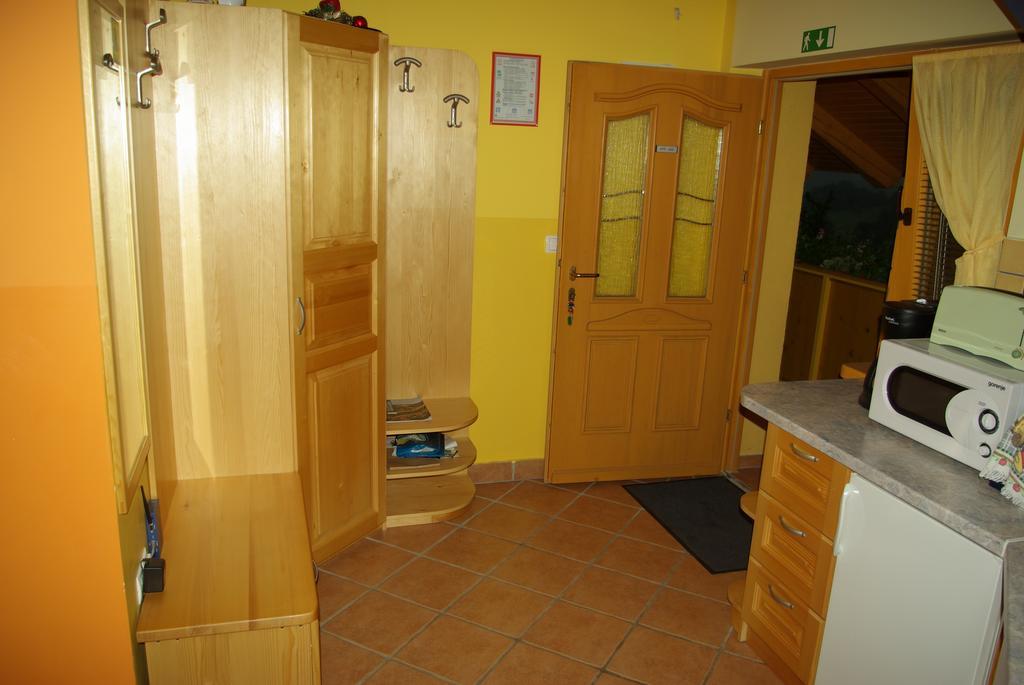 Apartment Beli Zajec モジリェ エクステリア 写真