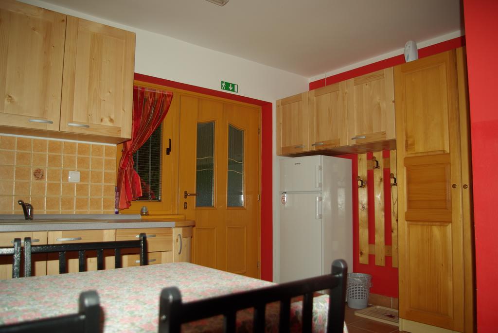 Apartment Beli Zajec モジリェ エクステリア 写真