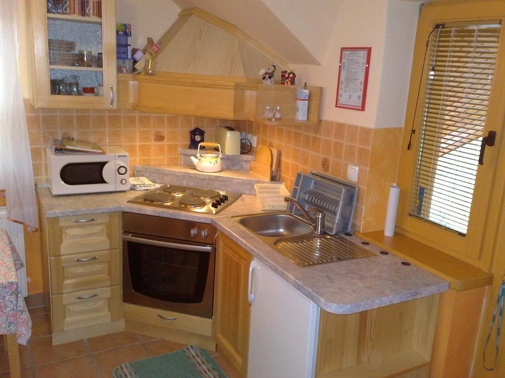 Apartment Beli Zajec モジリェ エクステリア 写真